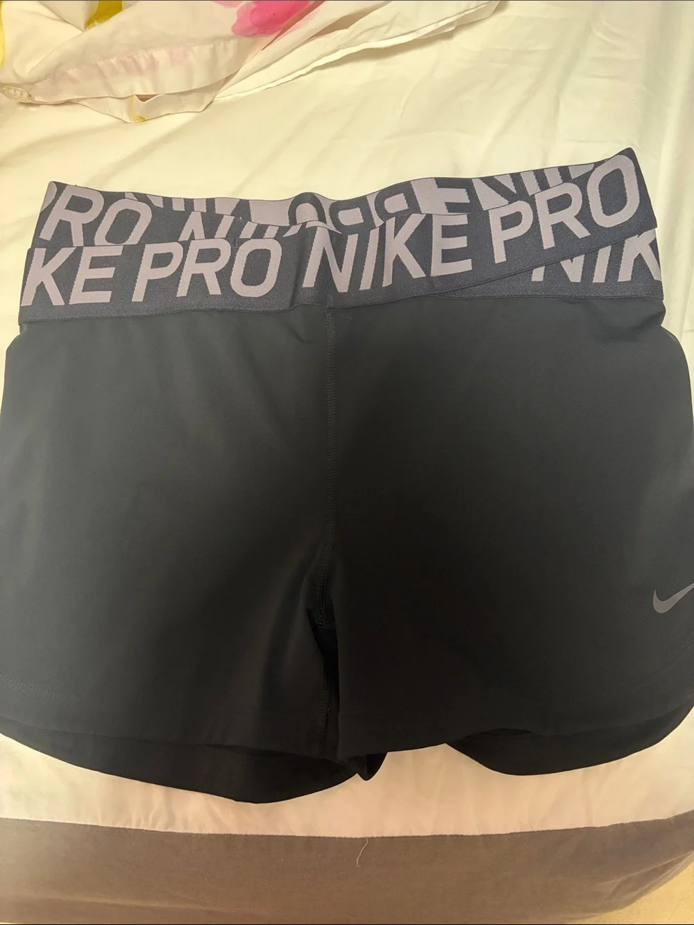 New without Tags Nike Pro Dri Fit XL Women's Black Performance Shorts
